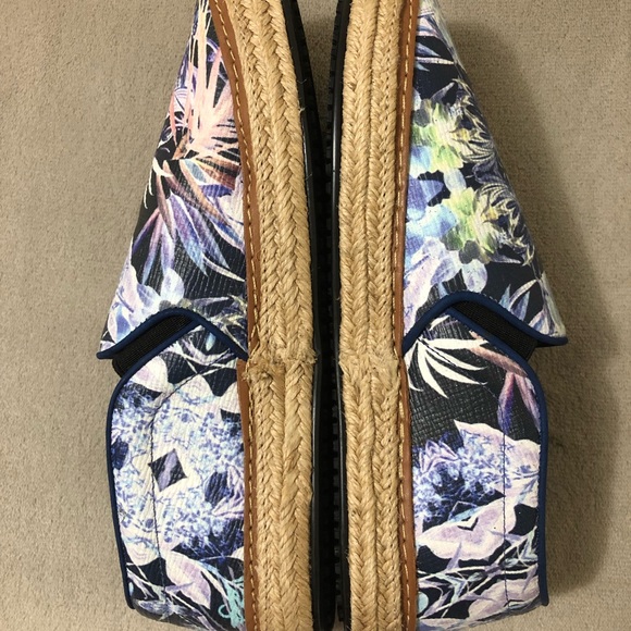 Schutz shoes in a floral pattern - Picture 3 of 5